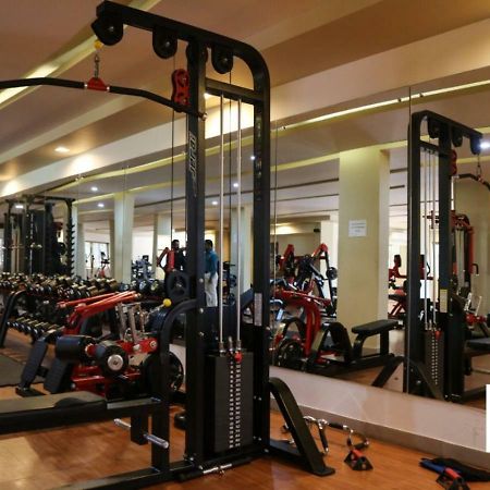 Hotel Rainbow Suites Kannur Bagian luar foto